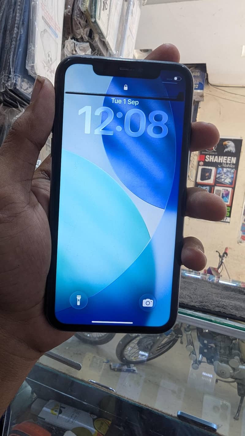 Apple iPhone 11 2