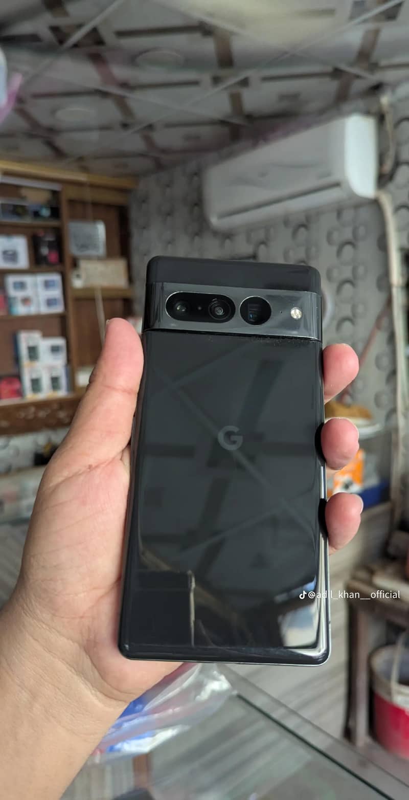 Google Pixel 7 Pro 4