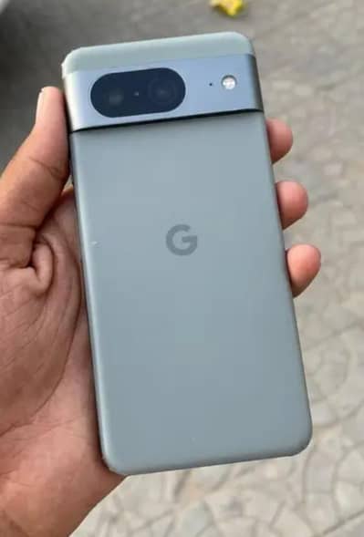 Google Pixel 8