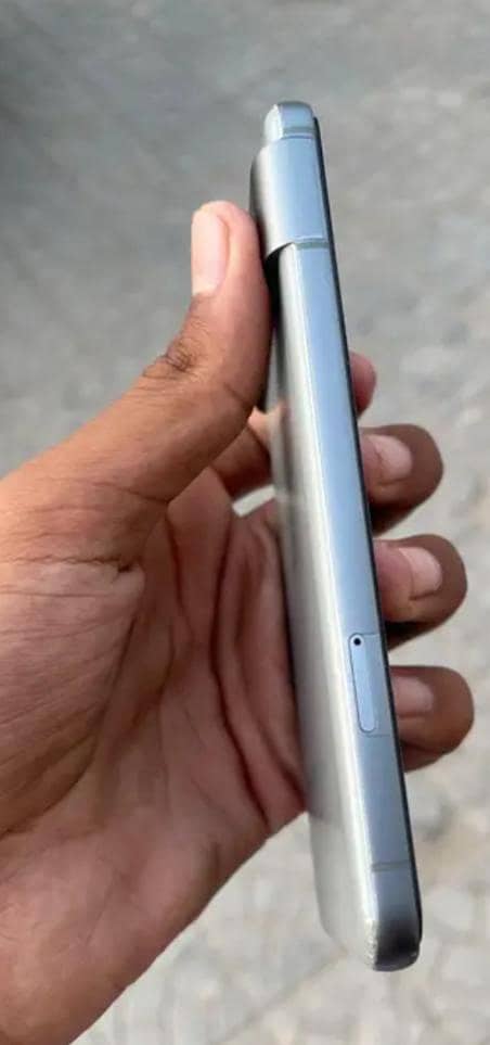 Google Pixel 8 1
