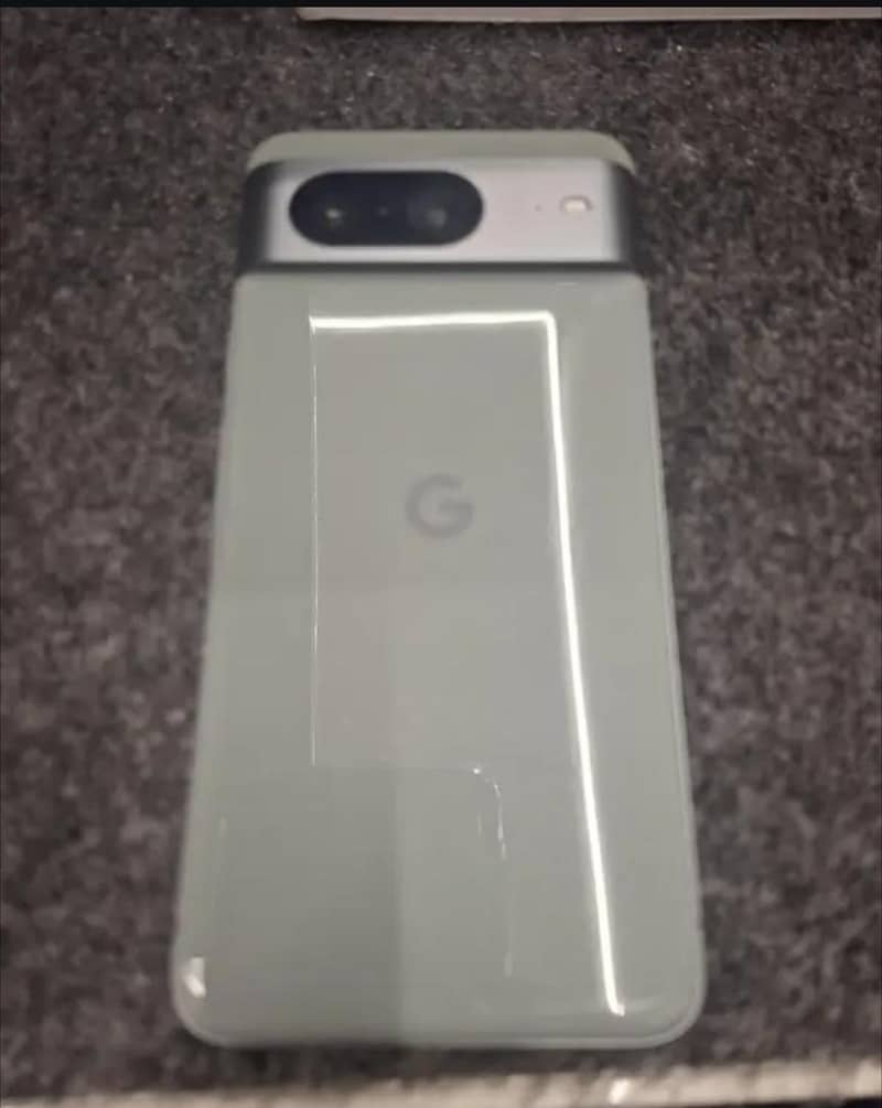 Google Pixel 8 3