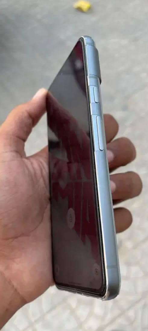 Google Pixel 8 6