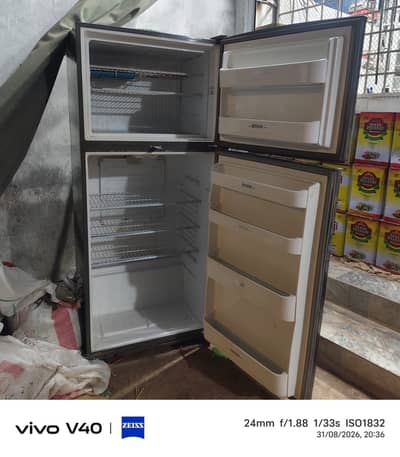 Dawlance Full Size Refrigerator