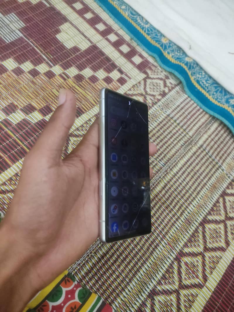 Google Pixel 7a 4