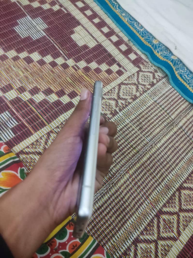 Google Pixel 7a 6