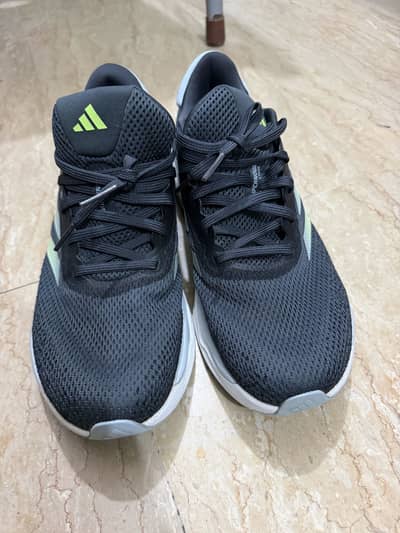 Adidas Supernova Stride - Dark Grey