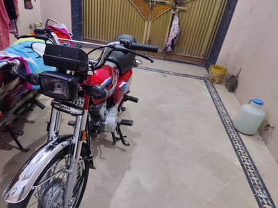 Honda CG125 red color good condition 10/10