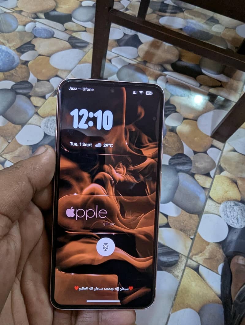 Google Pixel 8 7