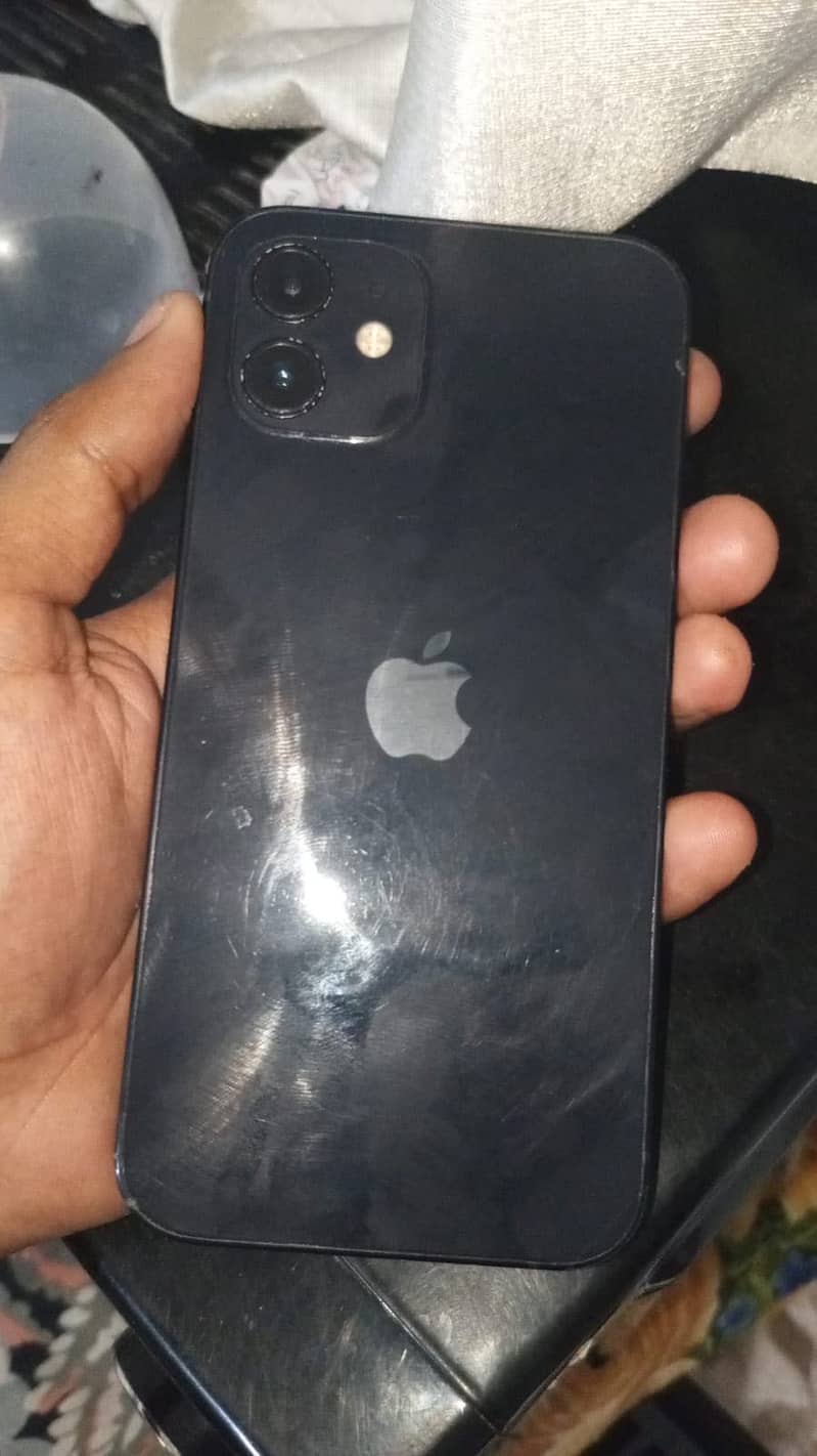 Apple iPhone 12 2