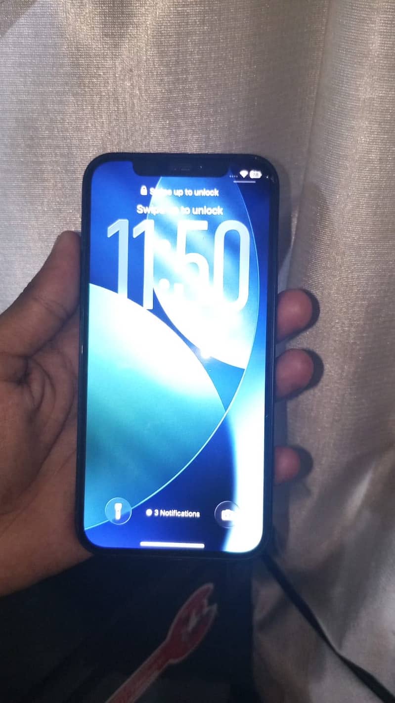 Apple iPhone 12 3