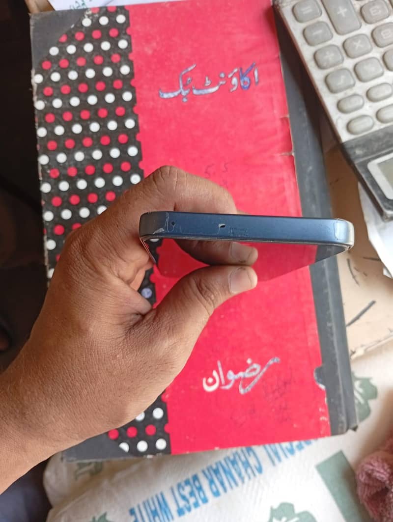 OPPO A6s 4