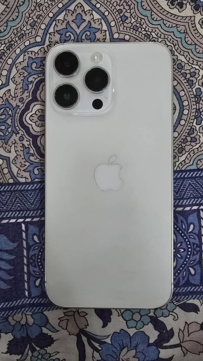 Apple iPhone 14 Pro Max 2