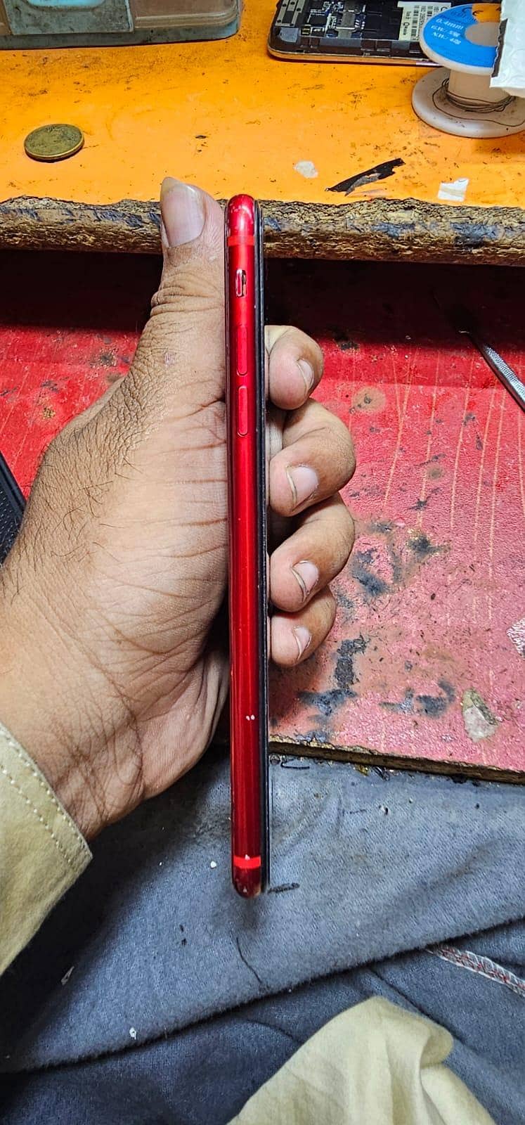 Apple iPhone 8 Plus 1