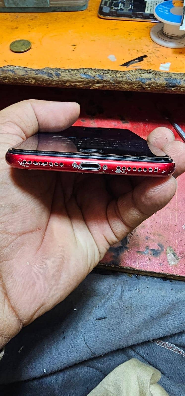 Apple iPhone 8 Plus 4