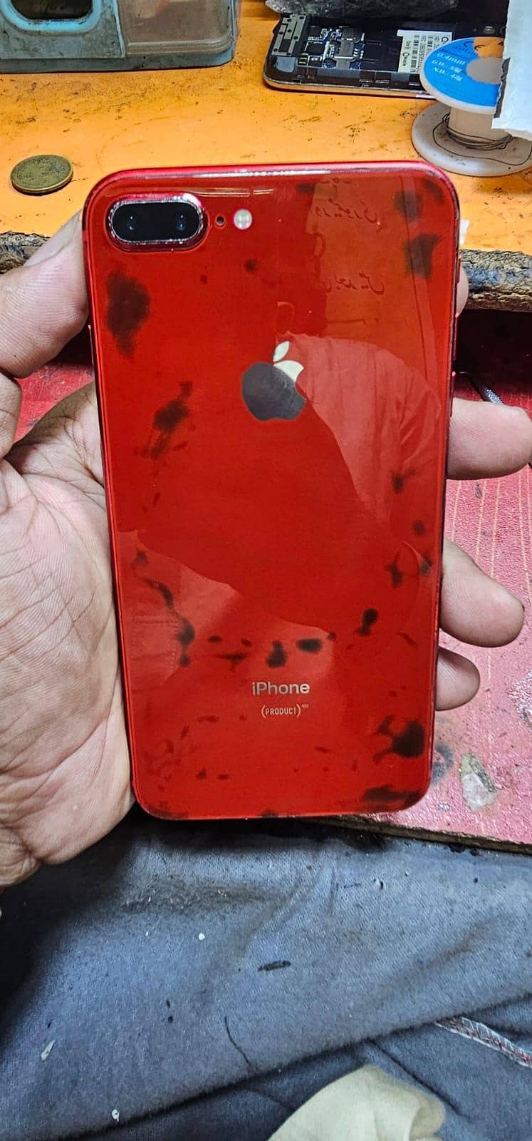 Apple iPhone 8 Plus 6