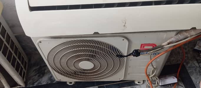 1.5 tan Inverter AC