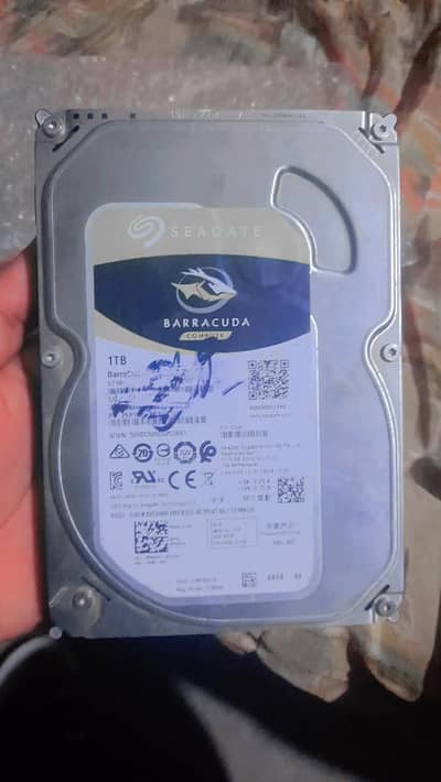 Seagate 1TB  12guda Hard drive