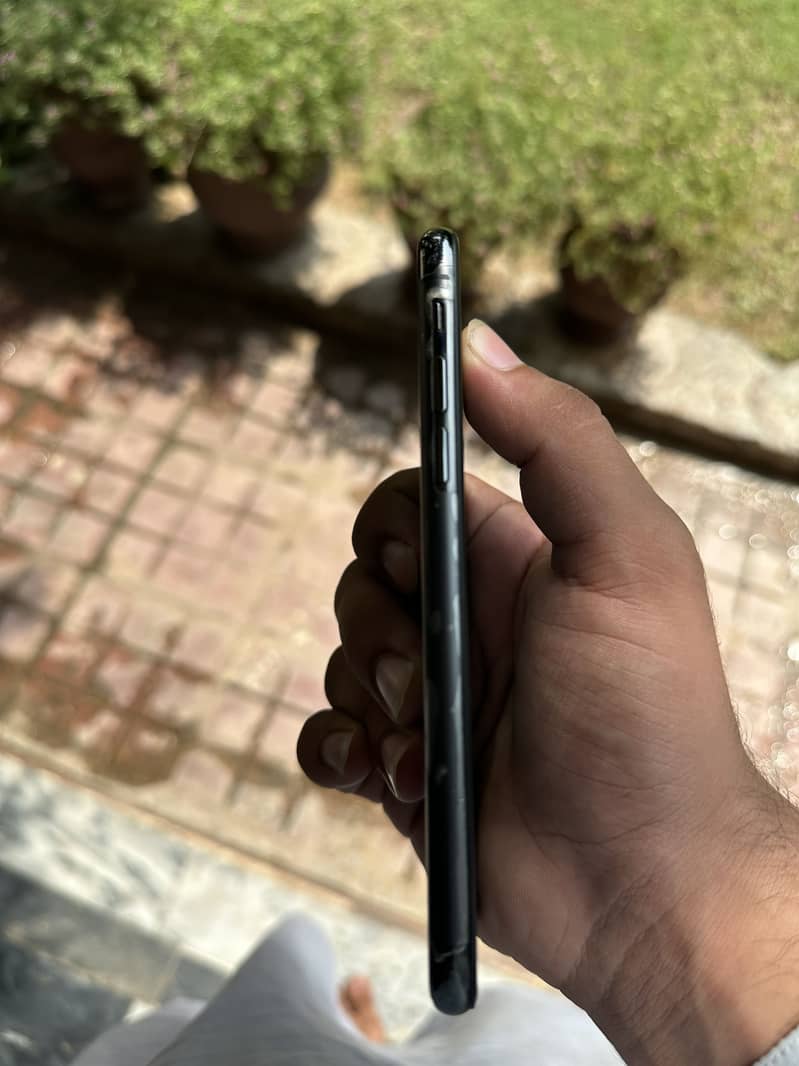 Apple iPhone XS 2