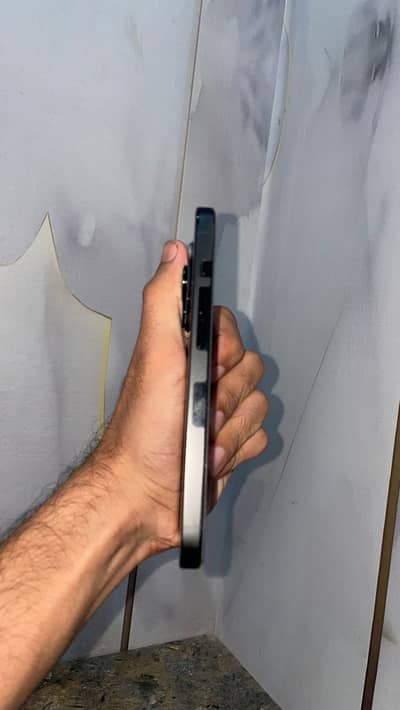 Apple iPhone 14 Pro Space Black Color