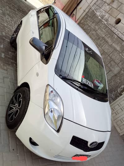 Toyota Vitz 2006/12 rigisterd full gainain