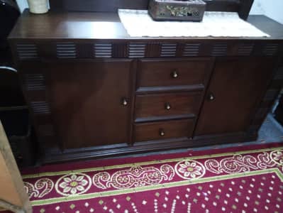 dressing table