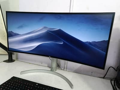 LG 34" IPS Ultrawide  Curved Borderless WQHD Monitor
