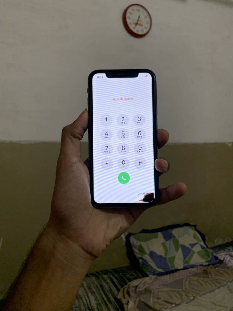 Apple iPhone 11 0