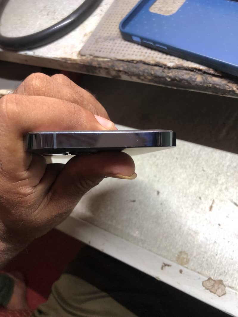 Apple iPhone 12 Pro 3