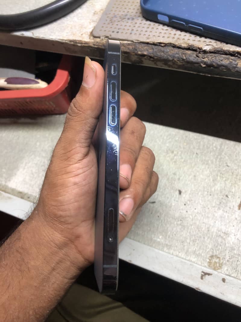 Apple iPhone 12 Pro 5