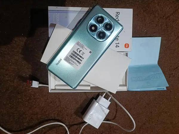 Xiaomi Redmi Note 14 Pro 1