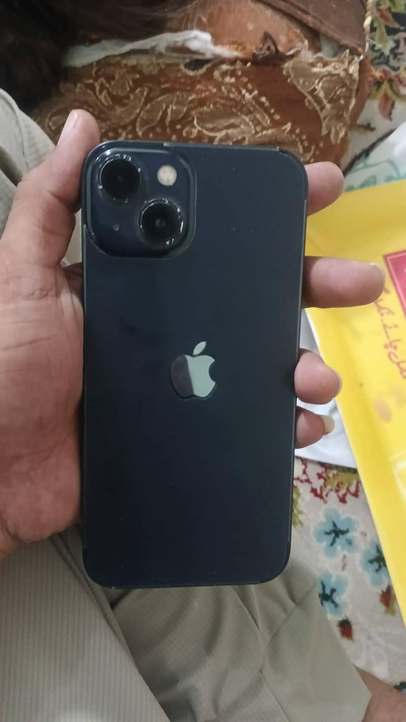 Apple iPhone 13 0