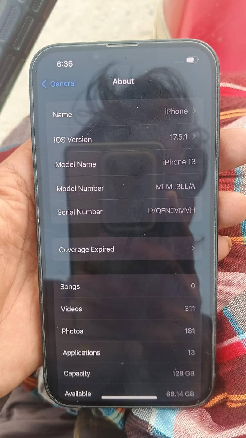 Apple iPhone 13 3