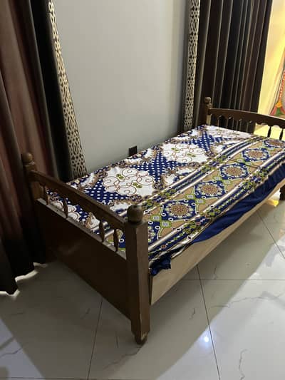Single bed with mattress