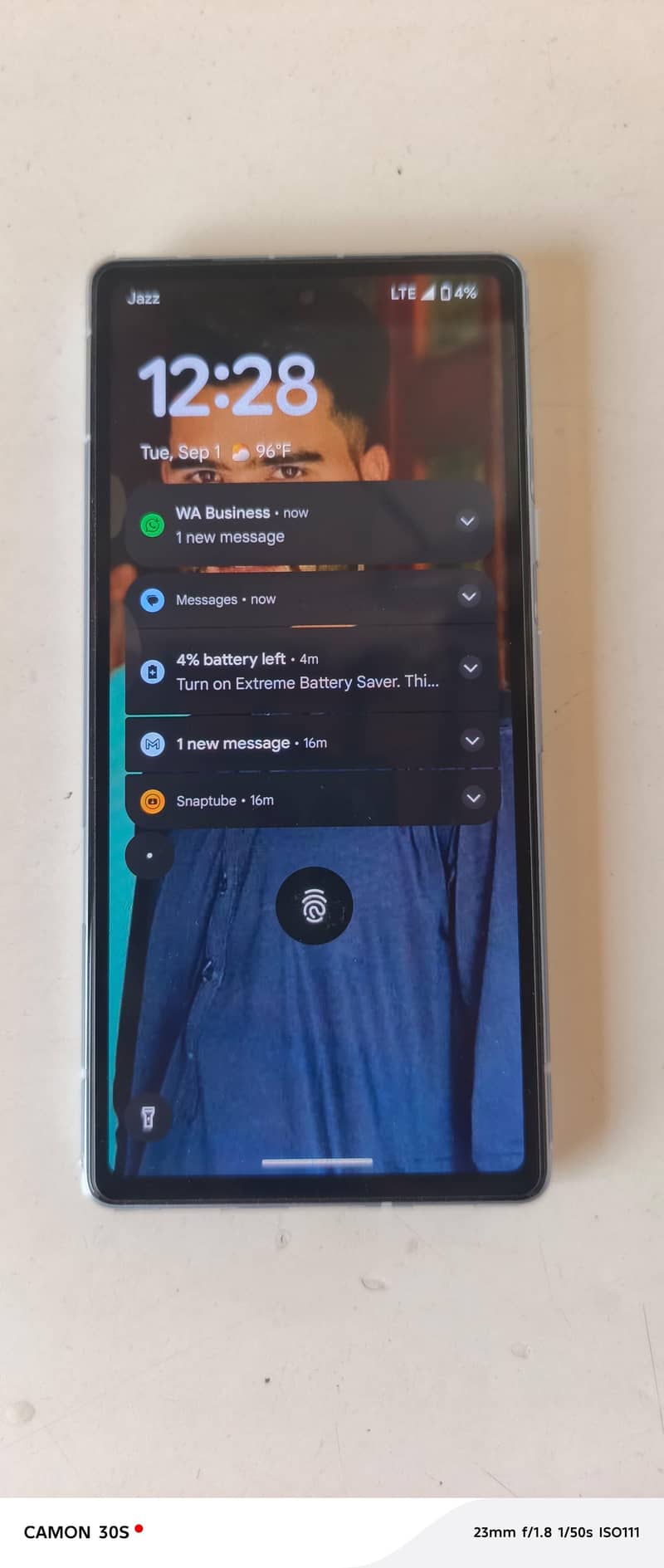 Google Pixel 7a 5