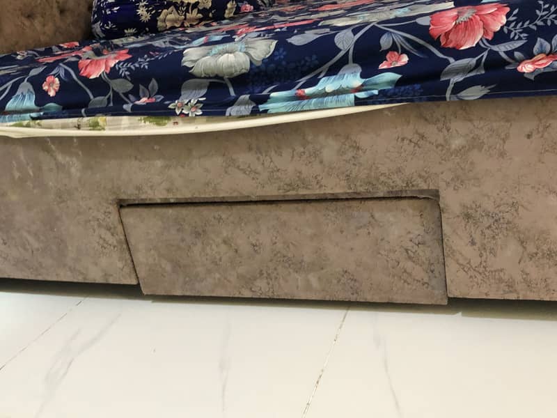 single bed 3