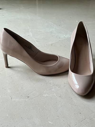 M&S NUDE PINK HEELS
