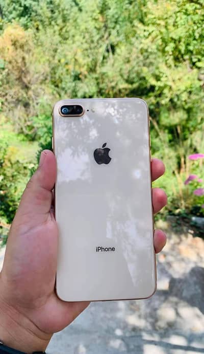 Apple iPhone 8 Plus