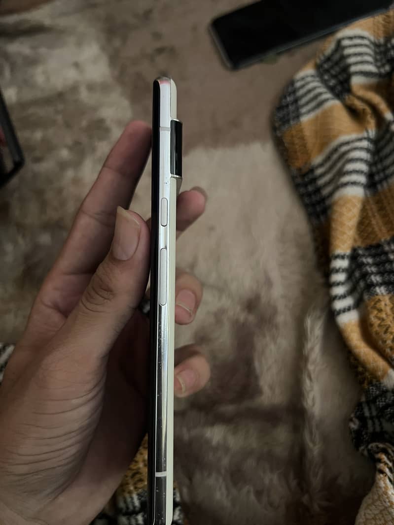 Google pixel 6pro 5