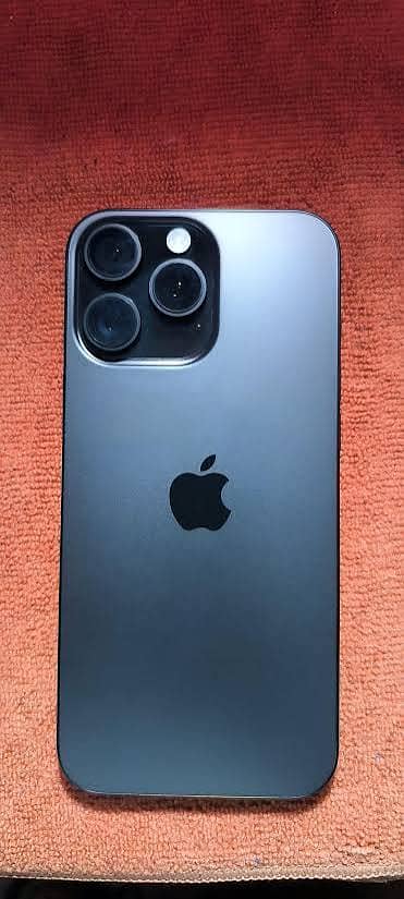 Apple iPhone 16 Pro Max 256GB – Black Titanium