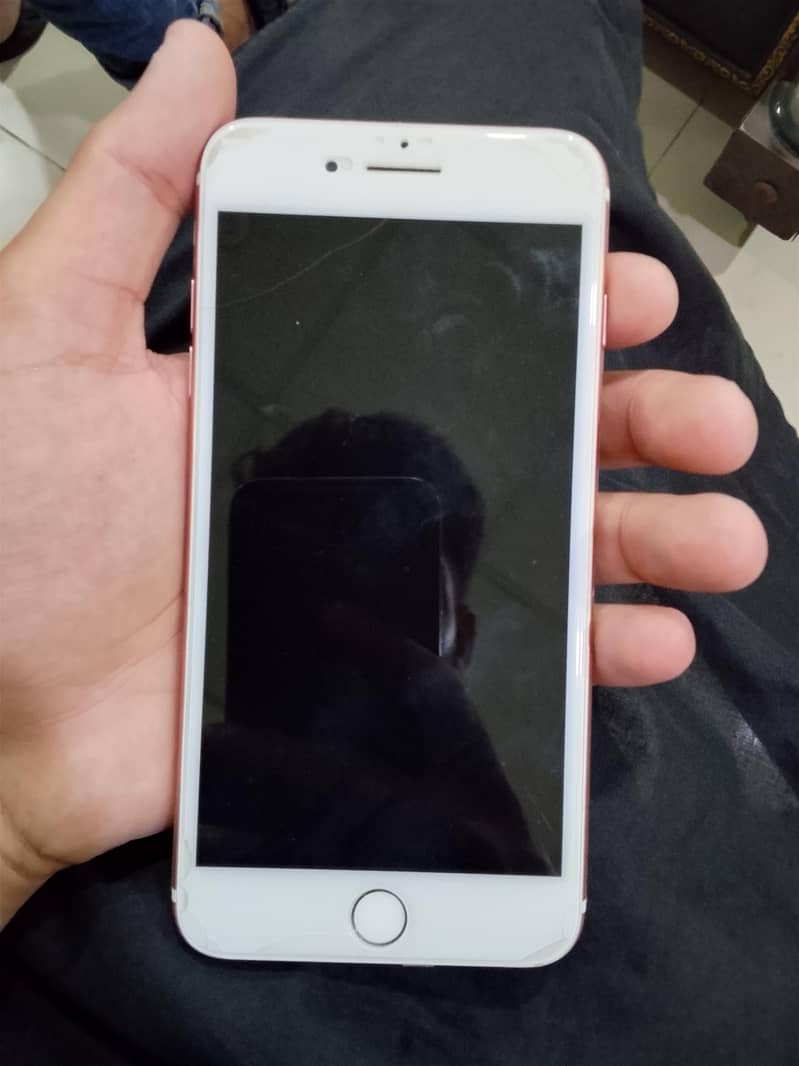 Apple iPhone 7 Plus 2