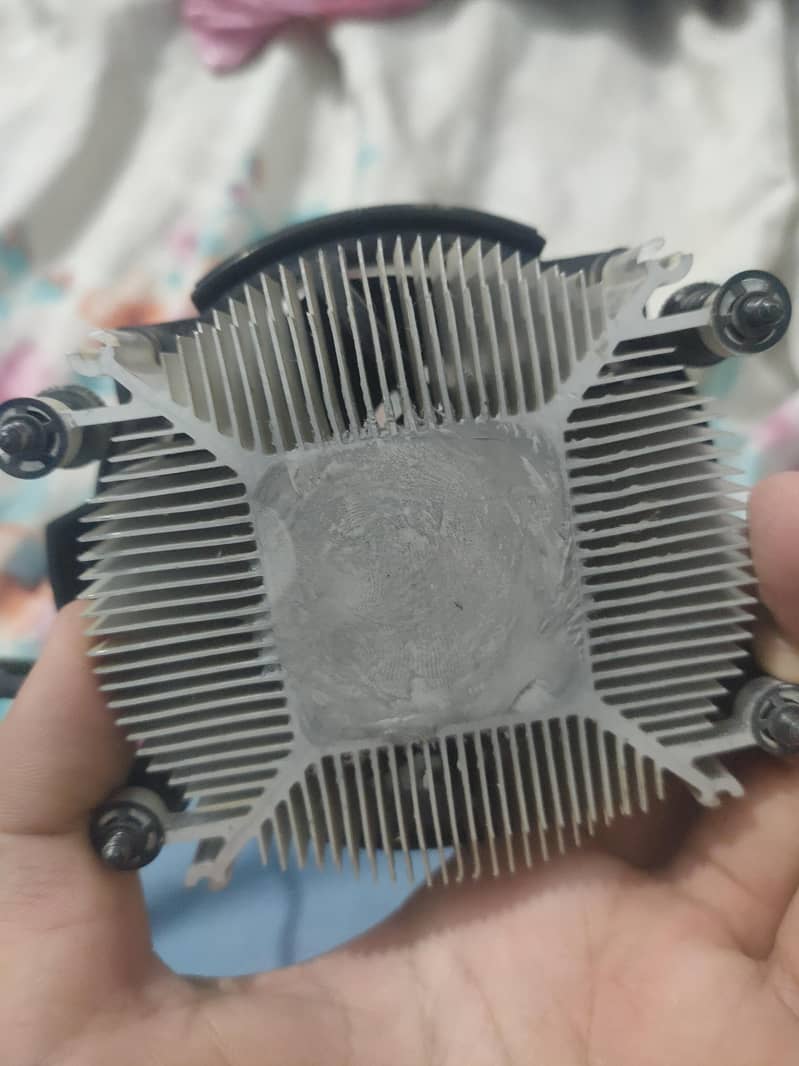 AMD Stock CPU Cooler 1