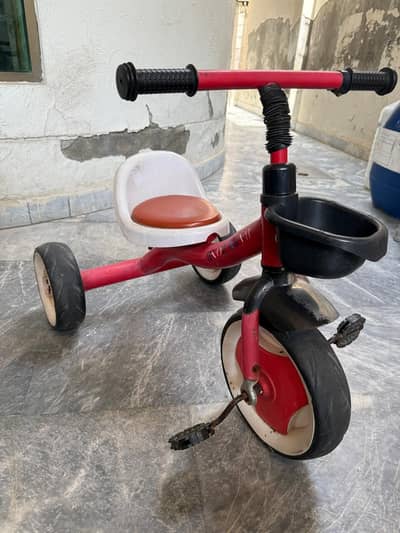 Kids tricycle in Good condition