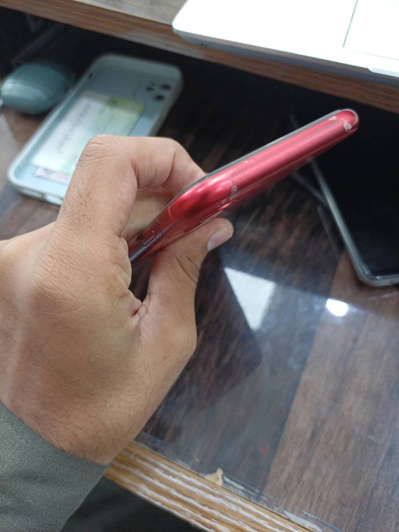 Apple iPhone 11 2