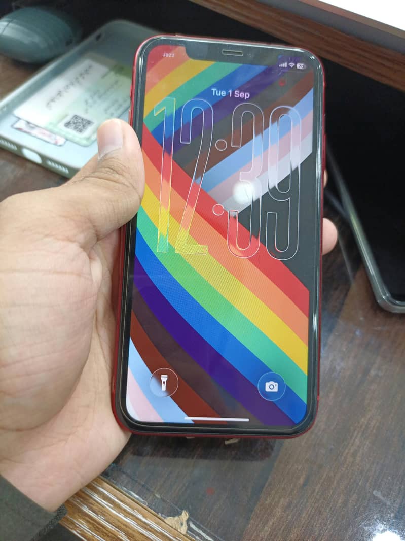 Apple iPhone 11 3