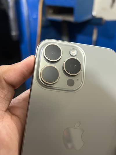 Apple iPhone 15 Pro Max