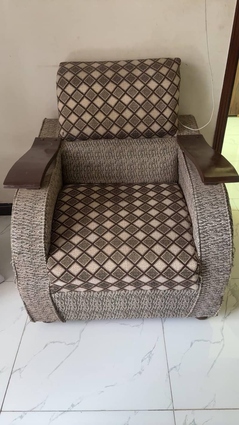 5 seater sofa 3