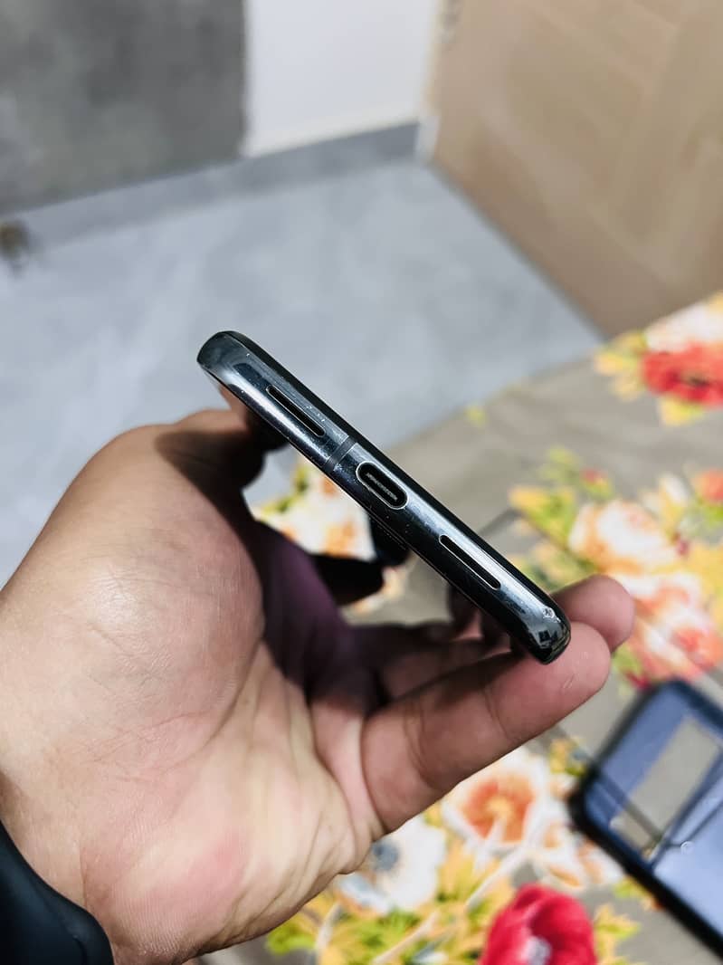 Google Pixel 8 Pro 5