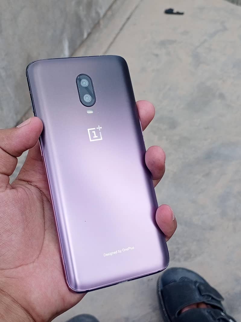 One Plus 6T 4
