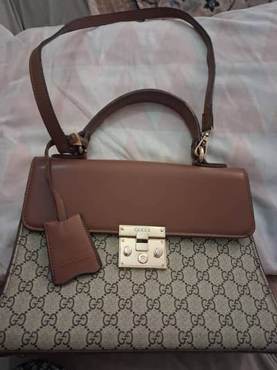 hand bag