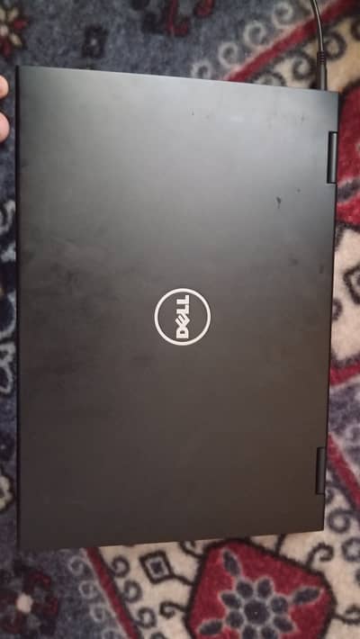 Dell core i5-8250U , 360 touchscreen , 8 GB RAM , 256 SSD.